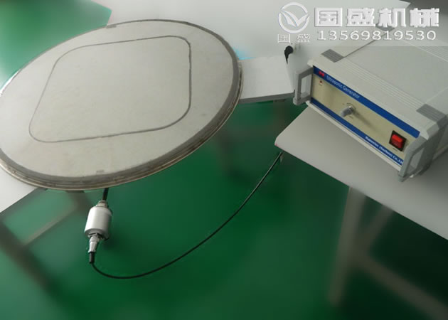 三元超聲波圓振篩選機(jī) 三元超聲波圓振篩選機(jī)